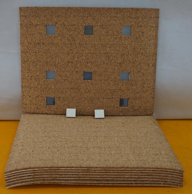 cork board padding حشو لوحة كورك