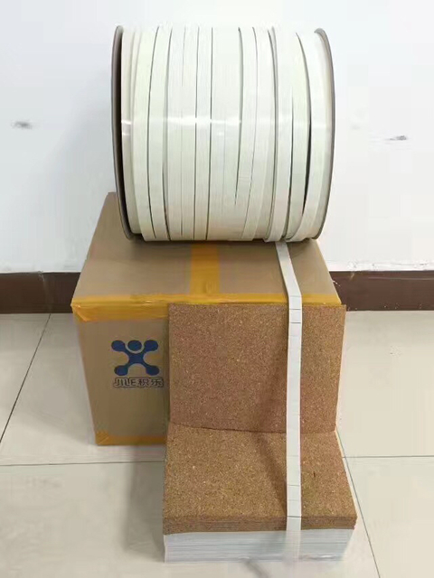 فواصل الفلين مع رغوة ذاتية اللصق